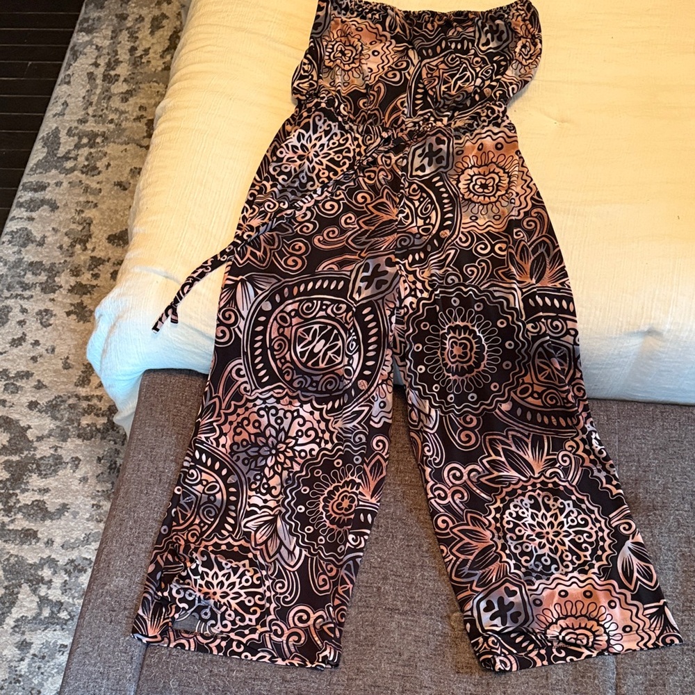Connected Apparel Black and Tan Patterned “Capri” Jumpsuit